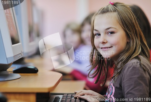 Image of it education with children in school