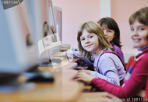 Image of it education with children in school