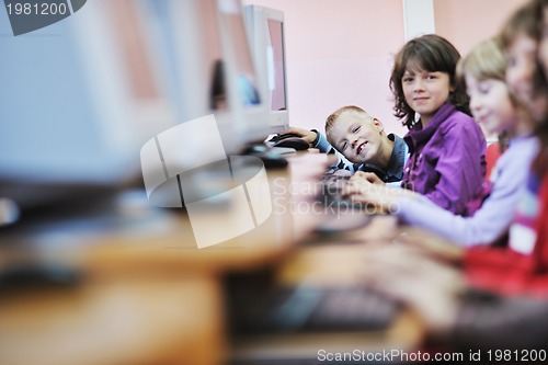 Image of it education with children in school