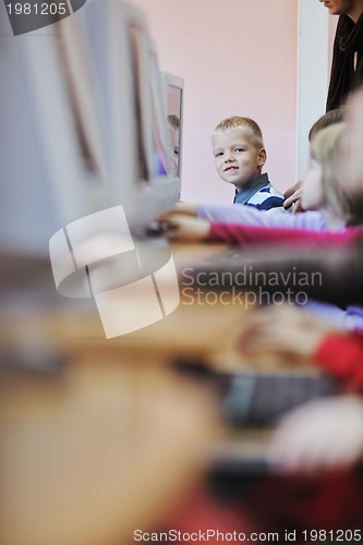 Image of it education with children in school