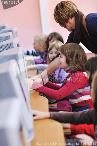 Image of it education with children in school