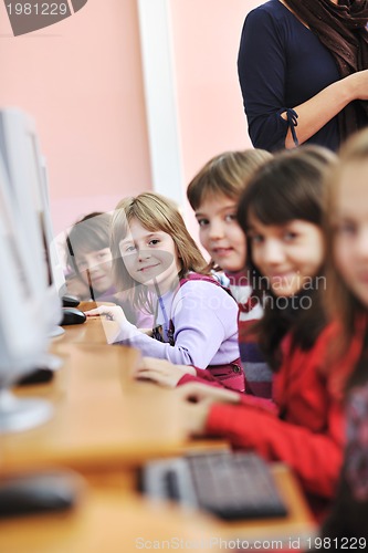 Image of it education with children in school