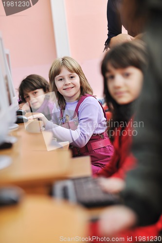 Image of it education with children in school