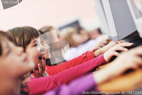 Image of it education with children in school