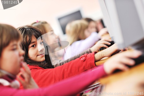 Image of it education with children in school