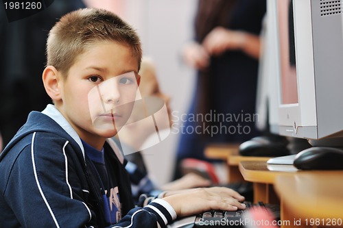 Image of it education with children in school