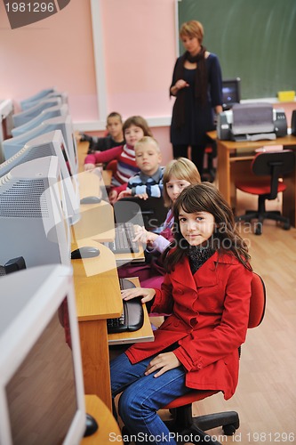 Image of it education with children in school