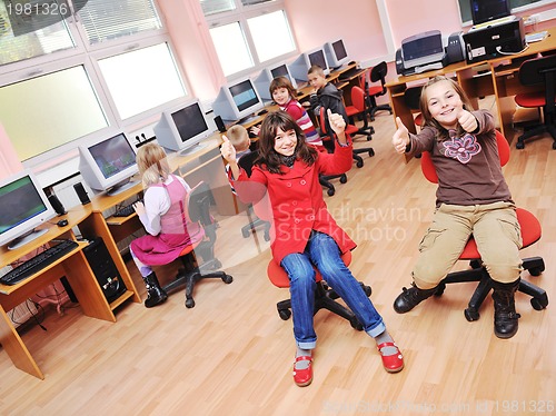 Image of it education with children in school