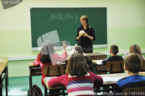 Image of learn biology in school