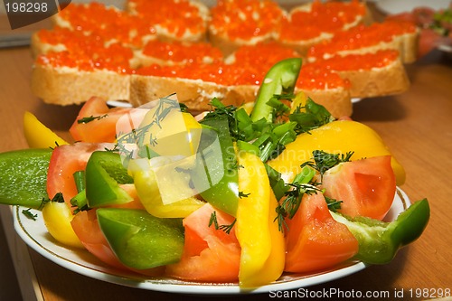 Image of Sliced paprika and tomatoes.