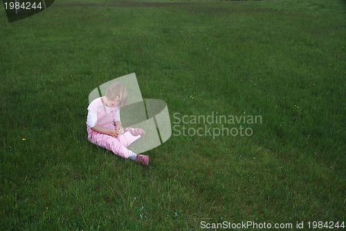 Image of little girl crying 