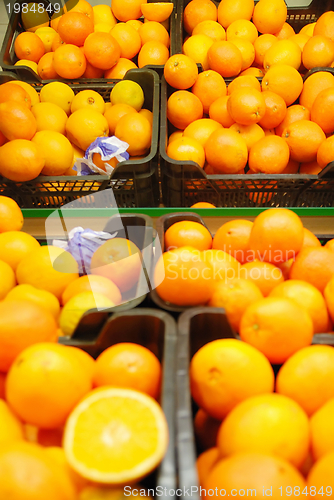 Image of fresh oranges in supermarket