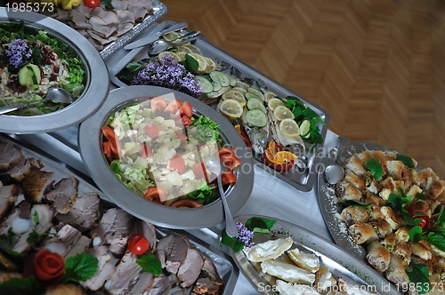 Image of buffet food