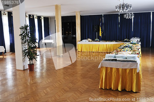 Image of buffet food