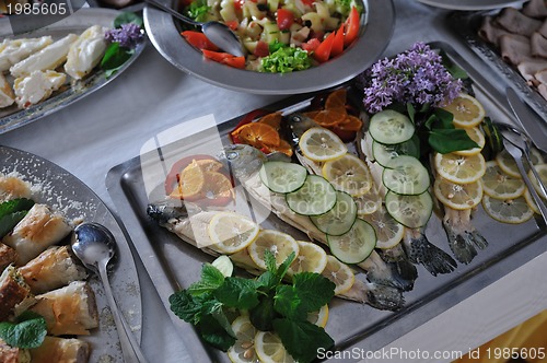 Image of buffet food