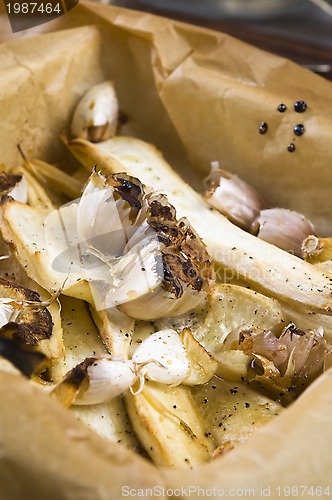 Image of Grilled parsley and garlic in honey sauce 