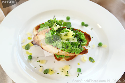 Image of Green Pea Baguette