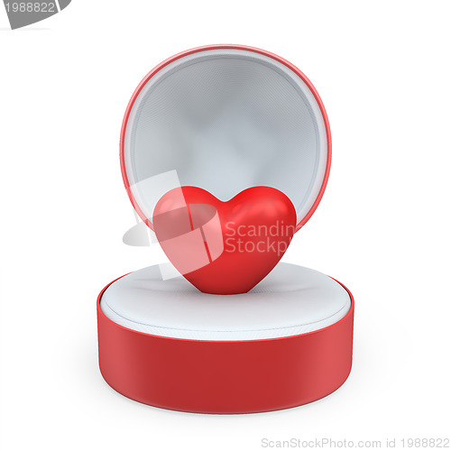 Image of Heart in a round gift box