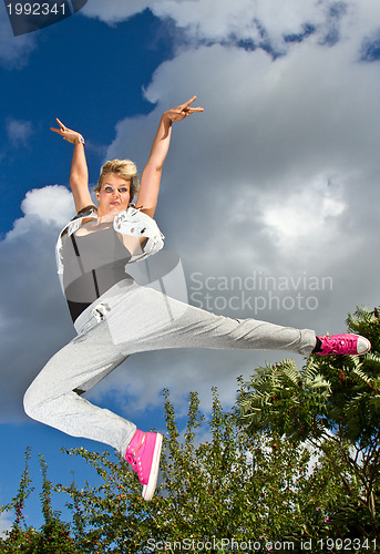 Image of Girl dancing