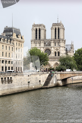 Image of Notre Dame cathedral