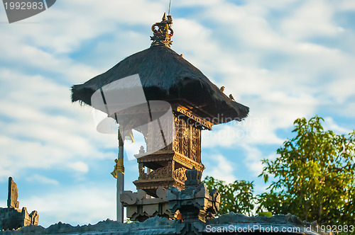 Image of Balinese throne