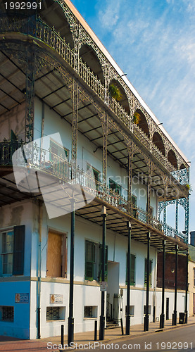 Image of French Quarter building