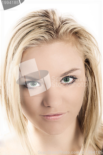 Image of stunning green eyes