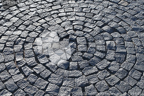 Image of Pavement in the form of a circle