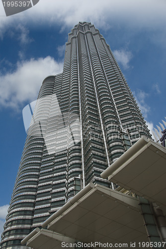 Image of Petronas Towers bottom View