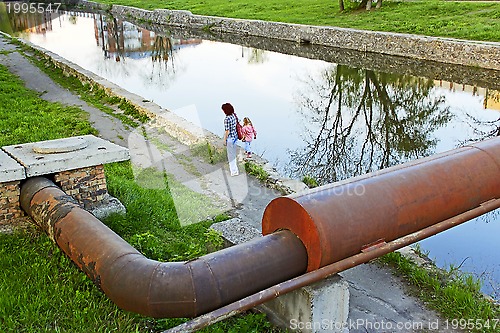 Image of Walk in an industrial zone