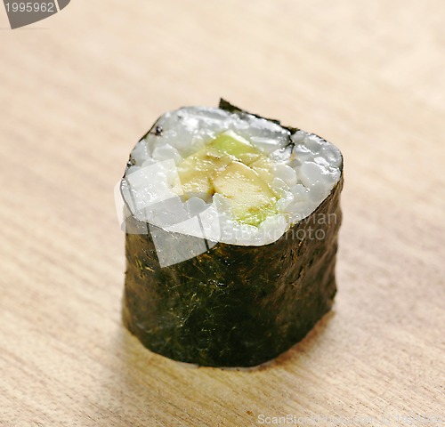 Image of sushi with avocado