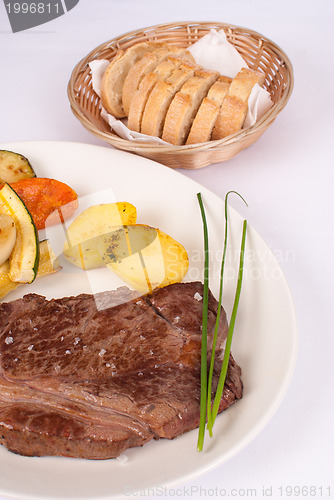 Image of Steak  with vegetables