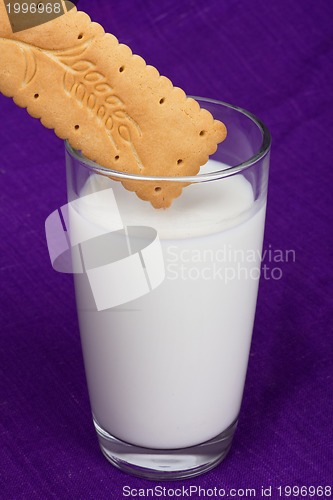 Image of milk with cookies