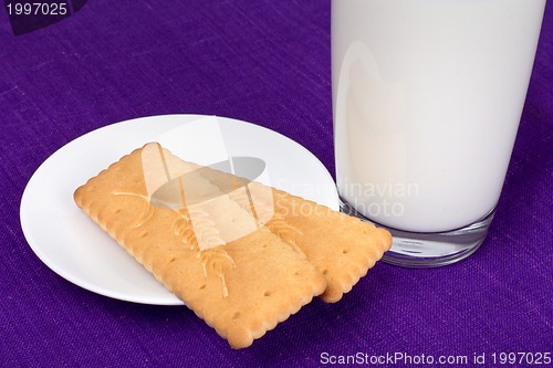 Image of Milk and cookies