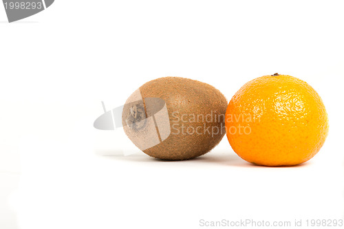 Image of Kiwi fruit and mandarin