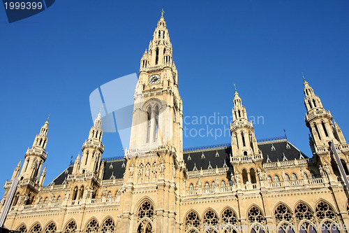 Image of Rathaus in Vienna, Austria