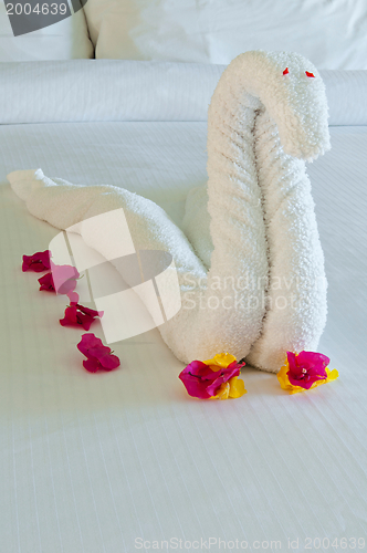 Image of Towel swan