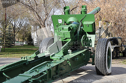 Image of Howitzer-gun parts