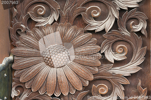 Image of wooden sunflower