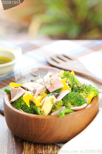 Image of Broccoli and Ham salad