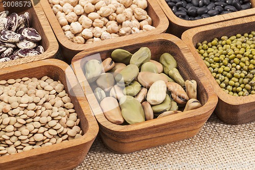 Image of bean and lentil set