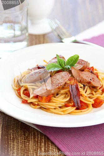 Image of Spaghetti with sausage and tomato