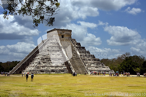 Image of el castillo