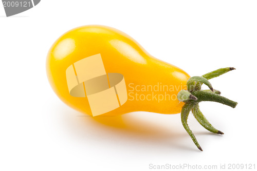 Image of yellow tomato on white background