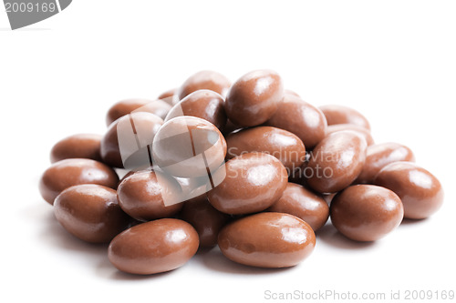 Image of almonds in chocolate