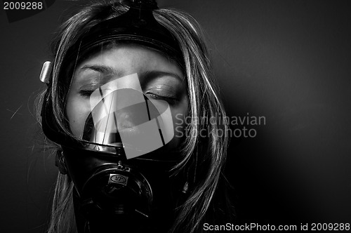 Image of Woman in gasmask