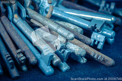 Image of Rusty old keys