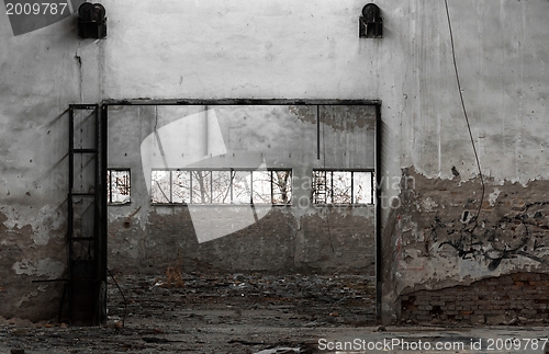 Image of Photo of an Abandoned industrial building
