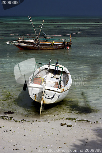 Image of boat in zanzibar sea