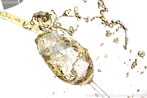 Image of white wine splash